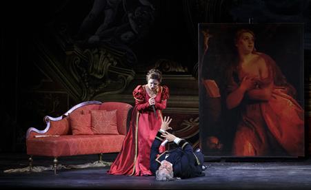 Al Hessisches Staatstheater di WIESBADEN, per l'Internationale Maifestspiele, la “TOSCA” di Puccini prodotta dal Teatro Comunale di Bologna