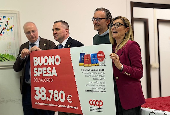Unicoop Etruria dona 38.780 euro alla Croce Rossa di Perugia