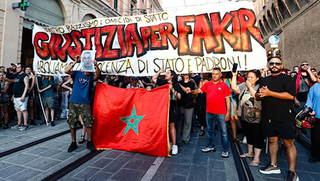 Caso Fakir, manifestazione a Milano: presidio davanti alla Prefettura. “Verità e giustizia”
