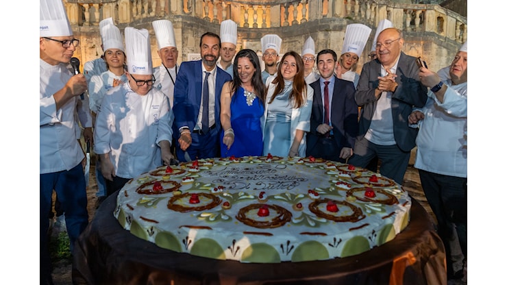 Trent’anni di dolce eccellenza: Messina celebra la storia della maestra pasticciera Loredana Ermini - Normanno.com