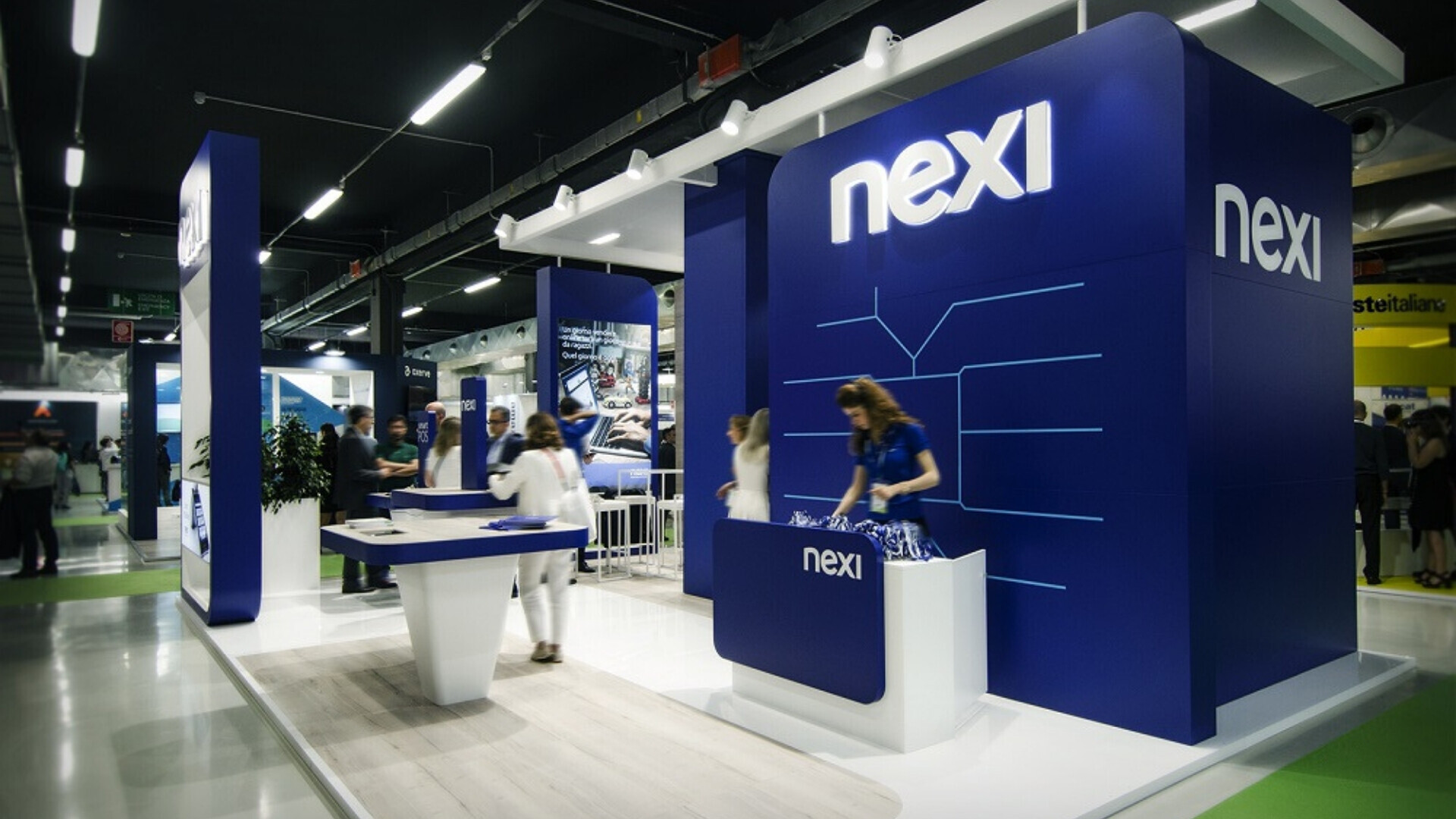 Borse miste, si assestano i chip, Nexi sale a Piazza Affari