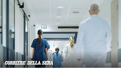 Sanità, nel 2025 le dimissioni dei medici superano i pensionamenti: 3.767 addii volontari
