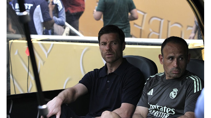 Real Madrid in crisi, Xabi Alonso a rischio esonero: Zidane e Klopp i nomi più caldi per il dopo - Calcio style