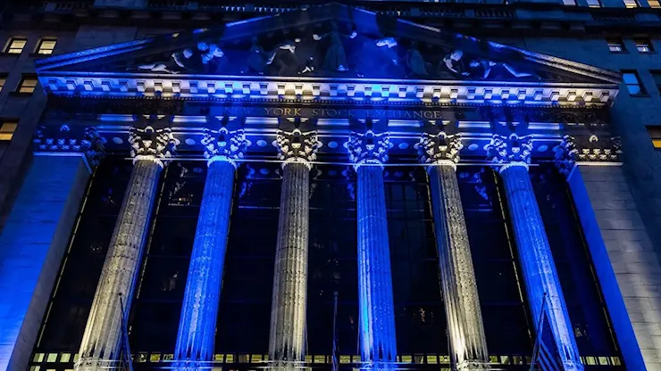 Borse Usa aprono in rialzo. Salgono i titoli dei chip e calano i timori di un aumento dell’inflazione - Milano Finanza