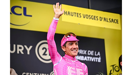 Tour de France, Carapaz vince la 18/a tappa e Pogacar sempre in maglia gialla