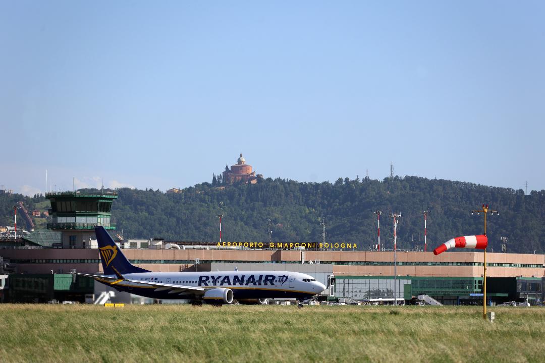 Ryanair lancia 140 nuove rotte e 80 milioni di posti