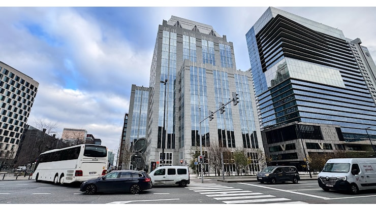 Asset congelati in Ue, la Banca centrale russa fa causa a Euroclear. - Il Fatto Quotidiano