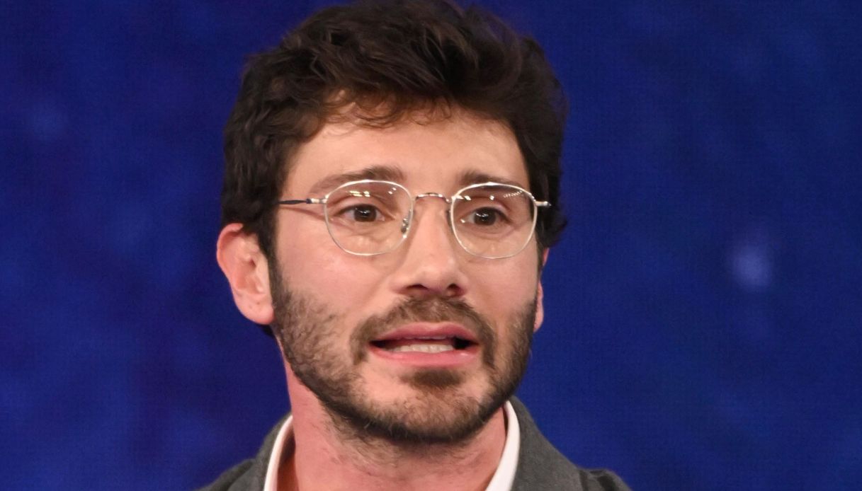 Affari Tuoi, due protagonisti dello show a rischio: le parole del Dottore