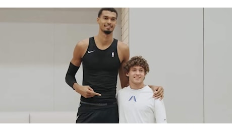 Antonelli, maglia numero 12 e sogno Nba: il campione atteso ad Austin parte dalla panchina degli Spurs