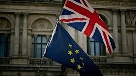 Brexit, il sondaggio Messina Group: il 49% dei britannici vuole rientrare nell'Ue