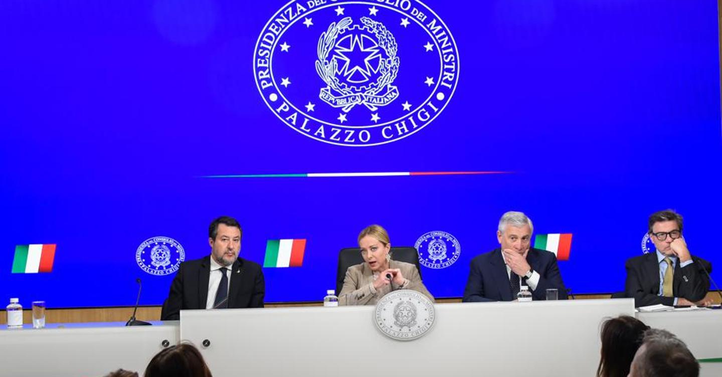 IL SOLE 24 ORE * ITALIA: «LEGGE ELETTORALE, SUL NODO DELLE PREFERENZE È STALLO NELLA MAGGIORANZA»