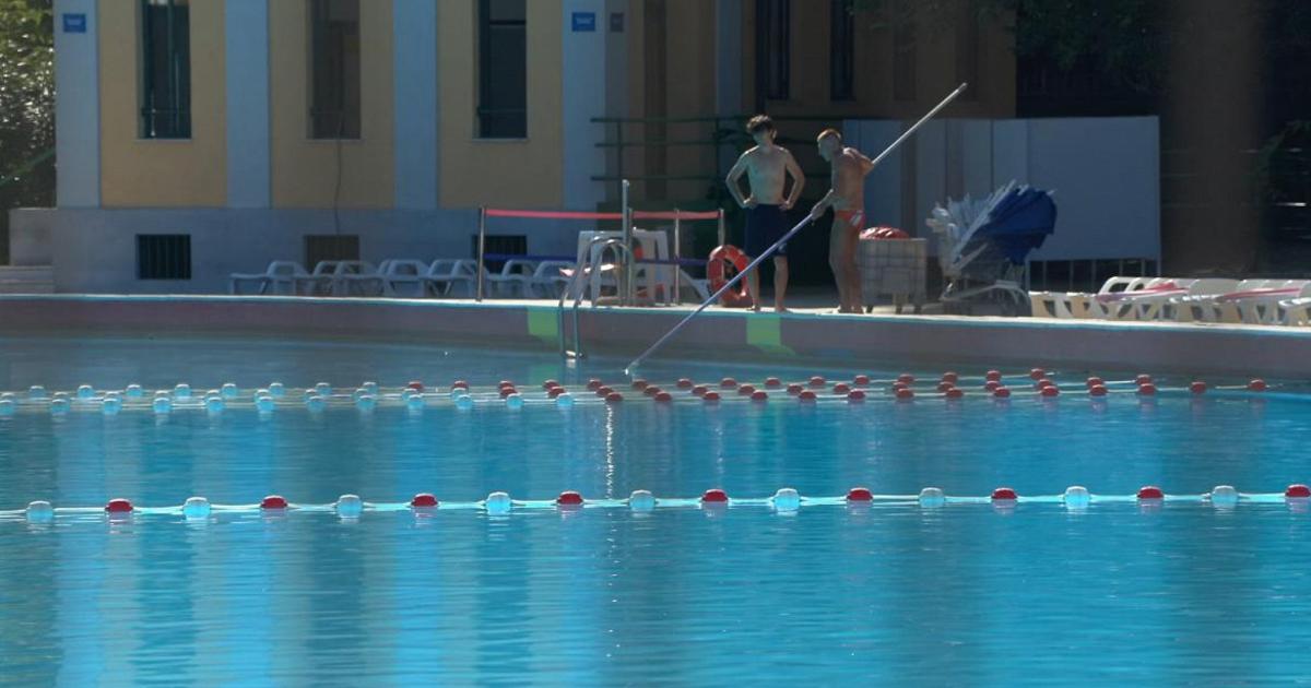 Milano, entra di notte in piscina: uomo muore annegato