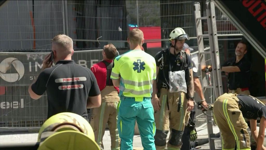 Bruxelles, incendio in un ascensore: in fiamme la torre Oxy, morti e dispersi