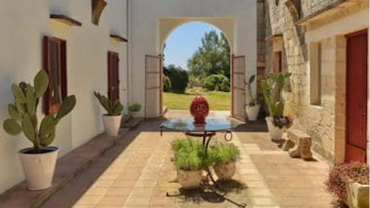 Turismo, Airbnb cerca viaggiatori per una vacanza senza telefono - Il Sole 24 ORE