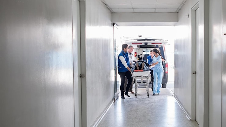 Come intervenire se una persona vicino a me ha un ictus? La risposta del neurologo - la Repubblica