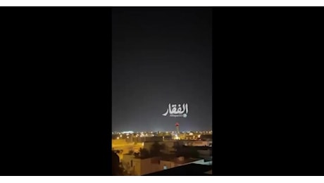 Hormuz, Usa lanciano 3° round di raid contro 140 obiettivi in Iran, IRGC richiude lo Stretto: Basta interferenze - VIDEO
