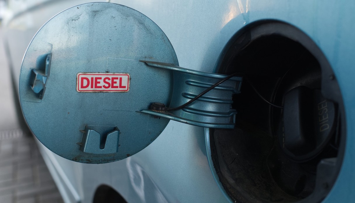 Diesel, la fine di un’era? Le auto a gasolio stanno scomparendo dal mercato italiano