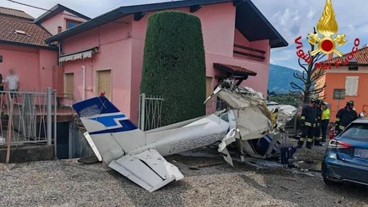 Ultraleggero si schianta nel Bergamasco: un morto e un ferito grave - La Stampa