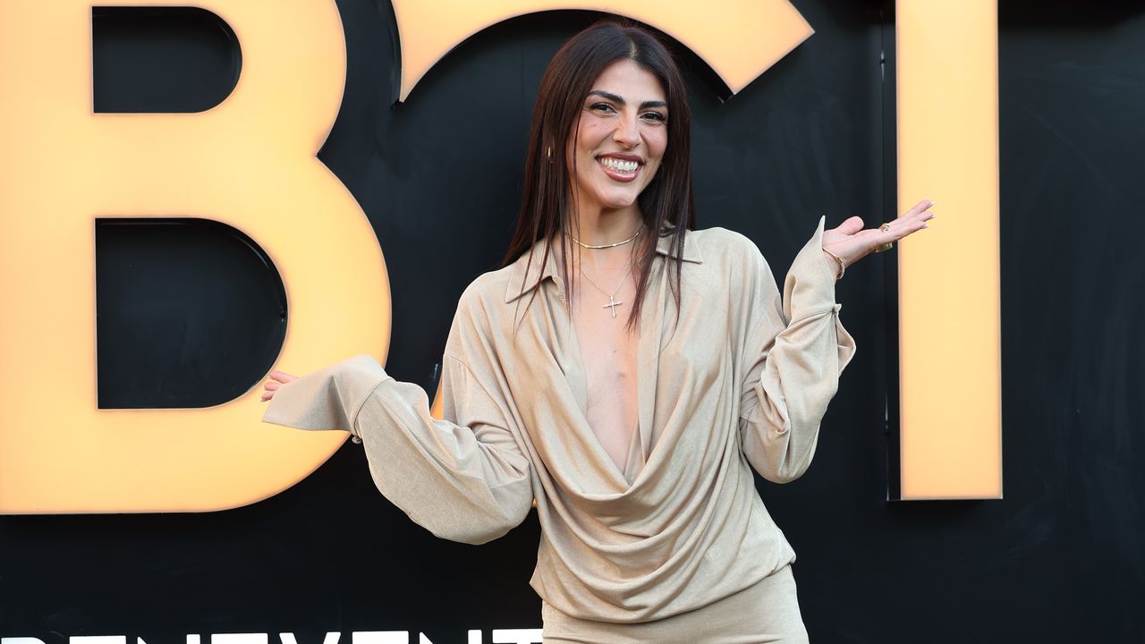 Giulia Salemi: «Sono sempre stata un’insicura cronica, diventare madre mi ha dato autorevolezza e sicurezza. Con Pierpaolo Pretelli abbiamo imparato a gestire le crisi in privato»