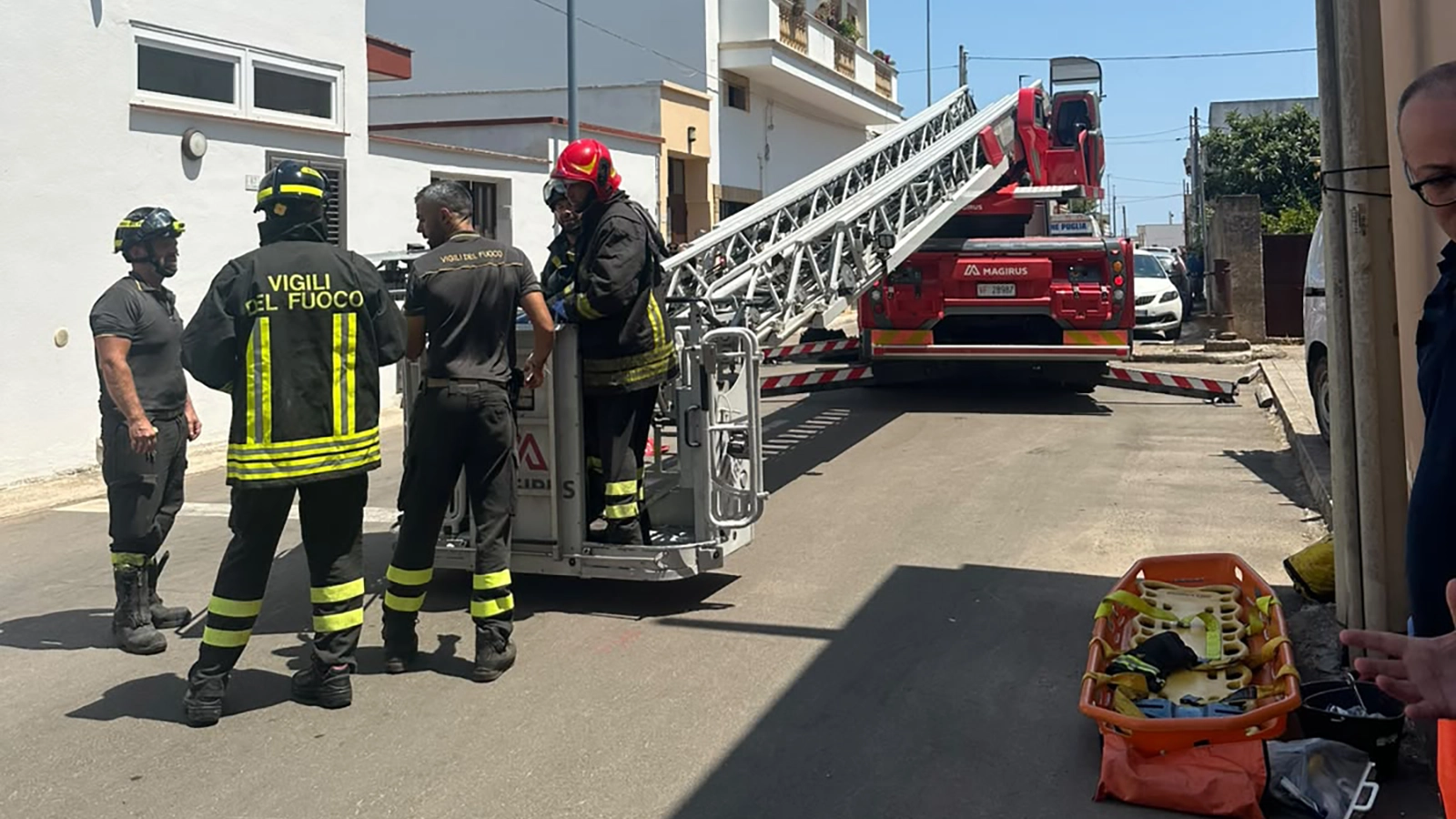 Tragedia sul lavoro nel Salento, operaio 33enne muore folgorato sulla Statale