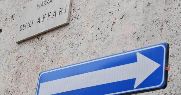 Borsa: Milano debole (-0,5%), pesa Nexi, balzo di Avio e Orsero