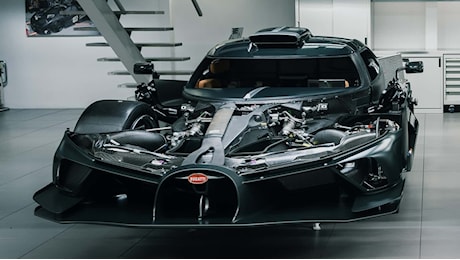 L'ultima Bugatti col W16 è un mostro da pista omologato da strada