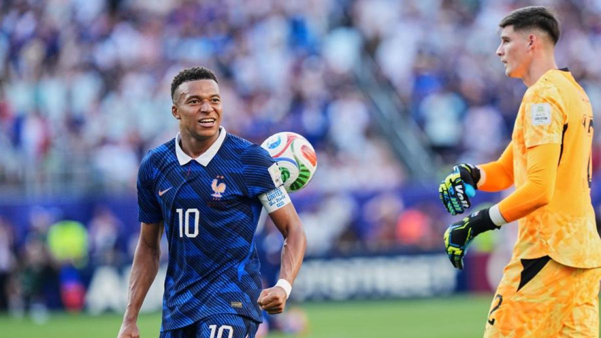 Mbappé, insulti razzisti dalla senatrice paraguaiana. Lui replica: Indegna