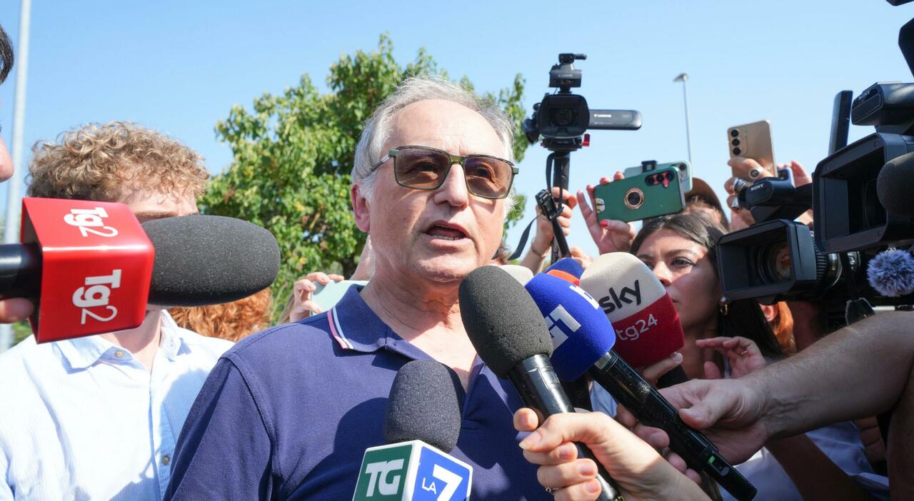 Mario Roggero nello stesso carcere di Bossetti, «ha chiesto costume da bagno e accappatoio per la doccia». Moglie e figlie riapriranno la gioielleria