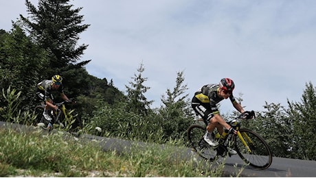Vingegaard: “Il test antidoping notturno non ha inciso, la caduta forse per l’errore di una moto”
