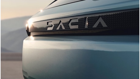 Dacia porta Spring e Striker al Salone di Parigi 2026, doppia anteprima mondiale
