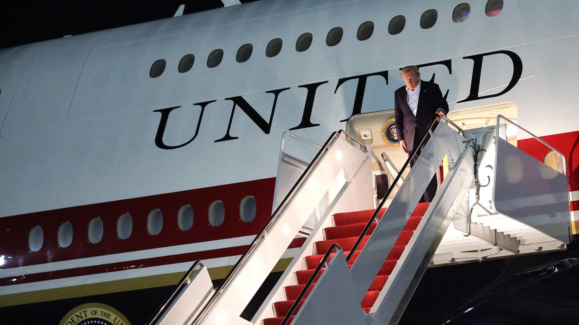 Mandato di comparizione per i giornalisti del Nyt: nel mirino le inchieste sull'Air Force One