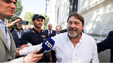 Report, il cdr smentisce il Corriere: «Non è la redazione contro Ranucci»