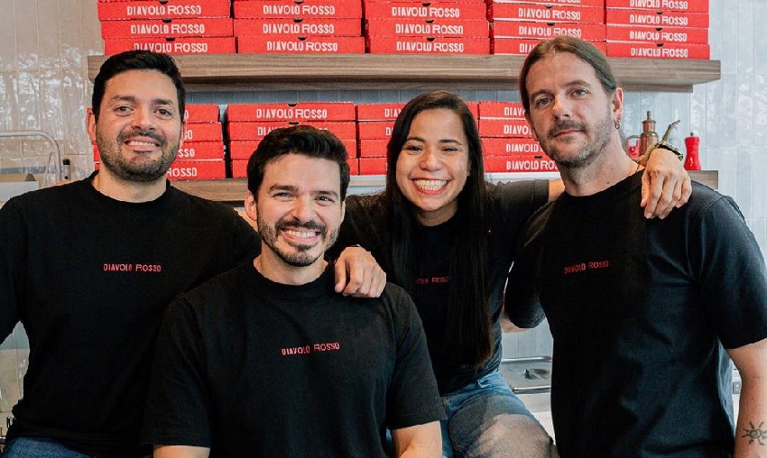 Dall’Italia all’Ecuador: Calici & Spicchi – Atlante della pizza e del vino continua il suo viaggio internazionale
