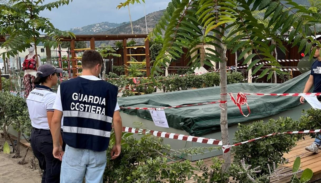 Piscina di Sestri Levante sotto indagine dopo la morte della bambina, mancherebbe un cartello obbligatorio