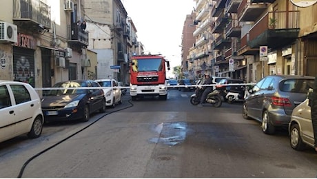 Omicidio a Palermo, ucciso a coltellate per una lite condominiale: palazzo evacuato per fuga di gas