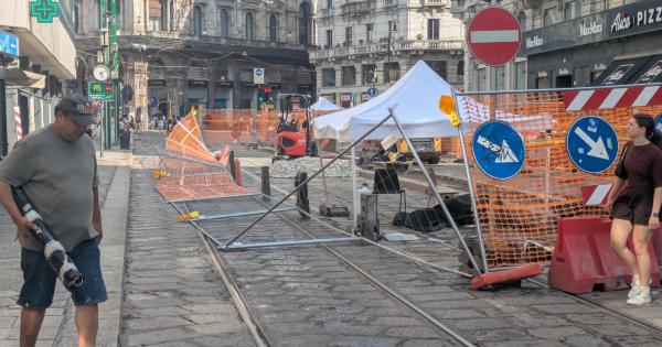 Maltempo pomeridiano a Milano e Torino: chicchi di grandine come noci in Piemonte, spettacolo di Panariello annullato a Cernobbio - Foto