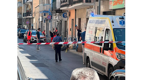 "Non mi ama più", la frase che ha scatenato la furia della guardia giurata: così ha ucciso il rivale in bici a Carbonara