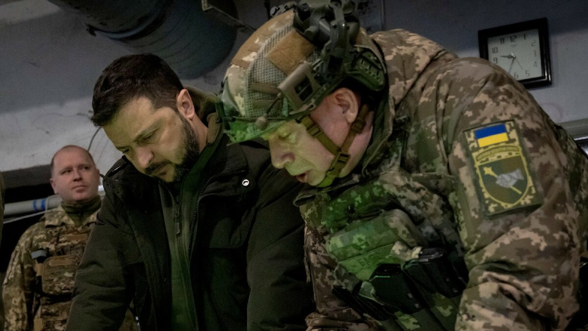 Crisi di governo ucraina: Zelensky ora rivede Fedorov, “due Azov al posto di Syrsky”