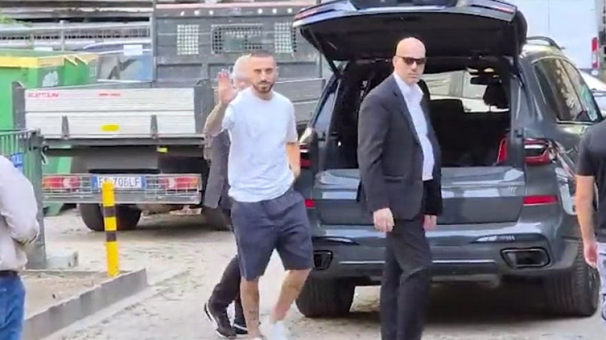 VIDEO Milan, Mario Gila in città per le visite mediche e l'ufficialità