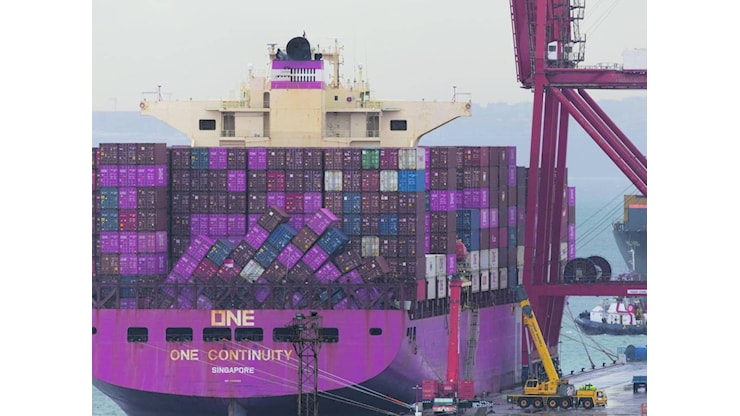 Trasferimenti di petrolio nave-nave: ecco perché l'Iran continua a resistere - il Giornale