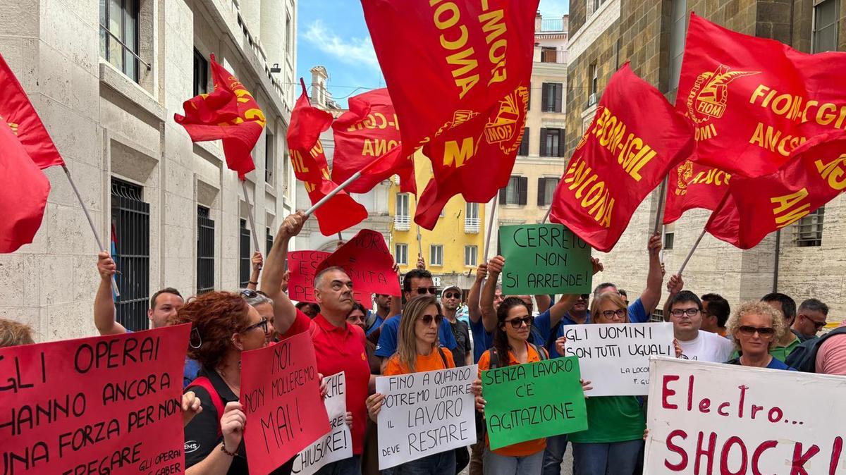 Electrolux, tensione alta per il sito di Cerreto