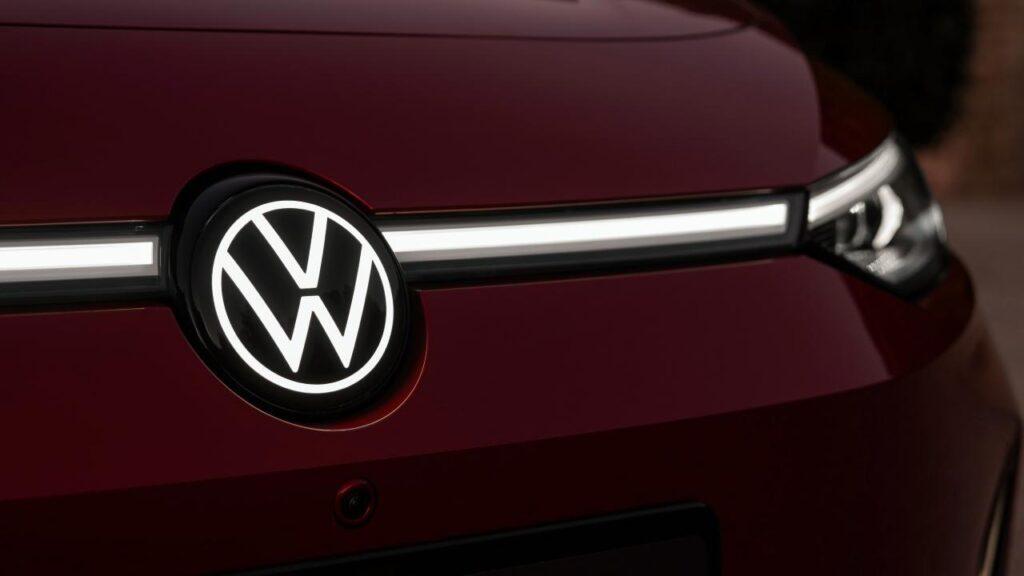 Tagli al personale, Volkswagen alza la posta: 50.000 entro il 2030