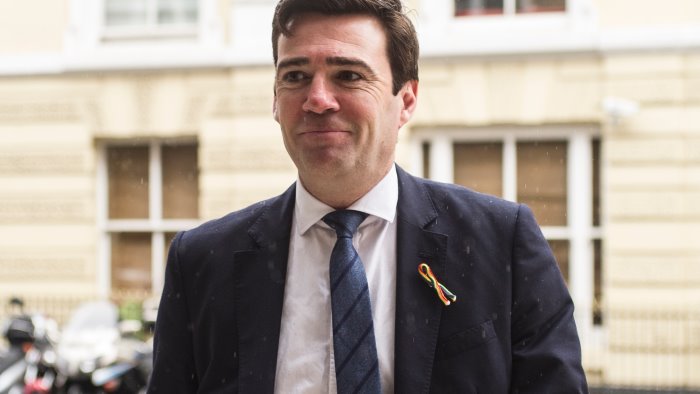 Burnham leader del Labour: «Restituiamo il controllo ai territori»