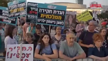 Israele, a Tel Aviv manifestanti in piazza contro il governo