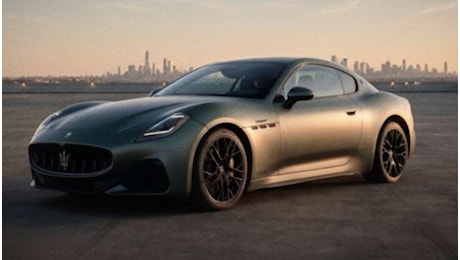 Maserati GranTurismo, lo spot con Del Piero e l'IA conquista New York