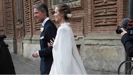 Eva Herzigova, abito da sposa Lanvin d'archivio per le nozze boho con Gregorio Marsiaj