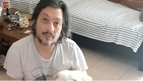 Mirandola, coniugi decapitati: fermato il figlio della donna. Trovate le mannaie insanguinate