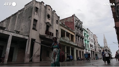 Un altro blackout a Cuba e la rabbia dei “cacerolazos”