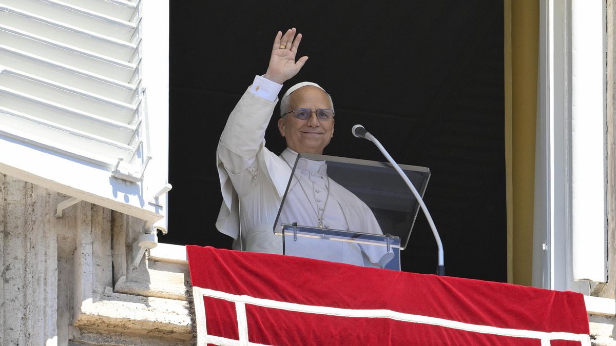 Papa Leone XIV, quando il servizio clienti della banca gli riattaccò il telefono