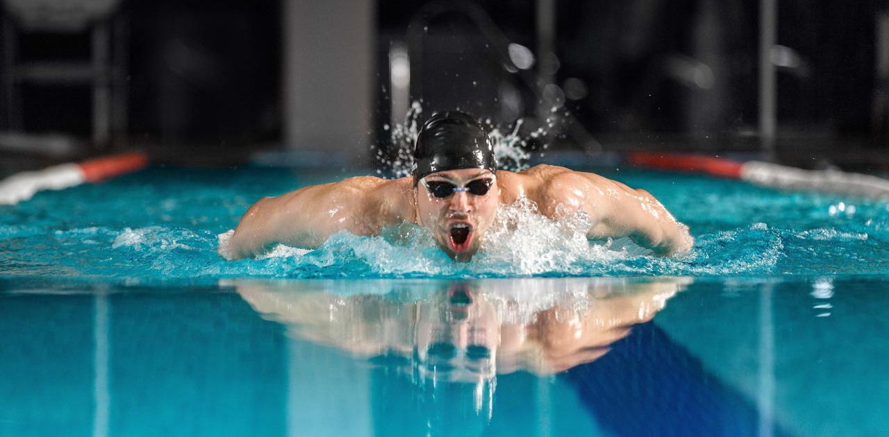 Nuoto e salute oculare: gli stili migliori per evitare il bruciore da cloro
